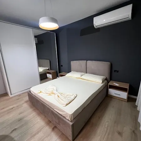 Amion In Center Of * Tirana