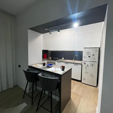 Amion In Center Of Apartament *