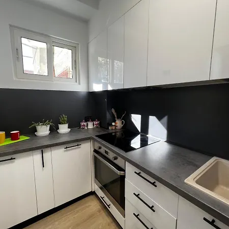 Amion In Center Of * Tirana