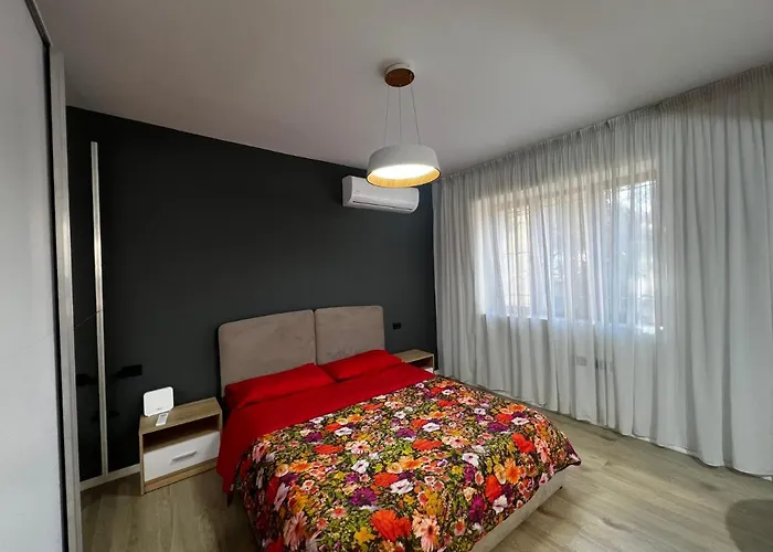 Amion In Center Of *