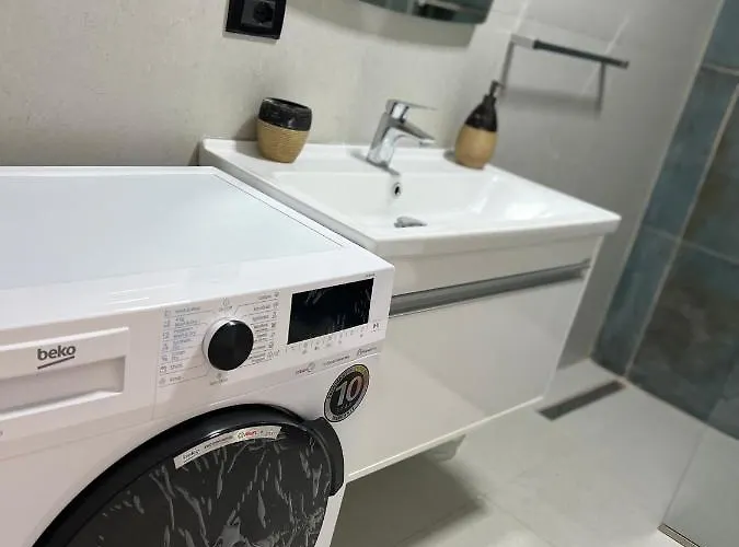 Amion In Center Of Apartamento Tirana