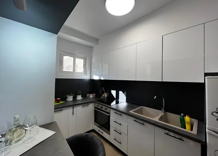 Amion In Center Of Apartament *